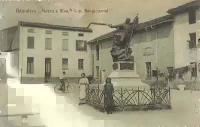 Piazza Bongiovanni a Gamalero (anno 1921)