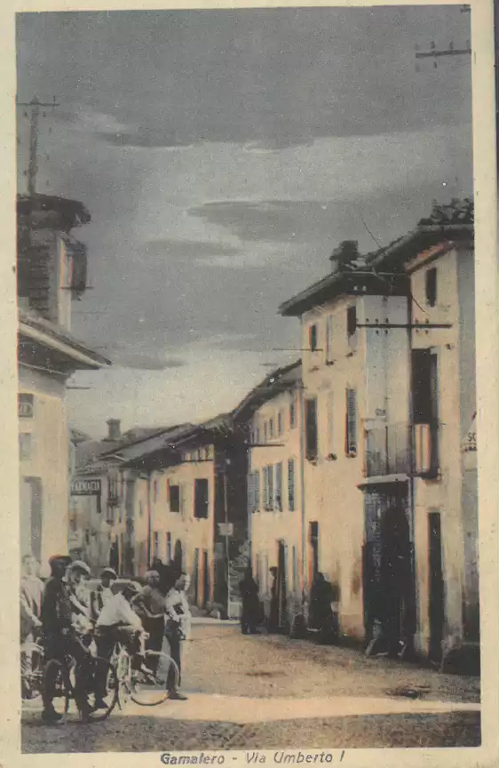 Centro Paese (1934). Incrocio arrivando da Acqui Terme, tra l'attuale Via Gonella (ex Via UMBERTO I°) e Via Cassanello.